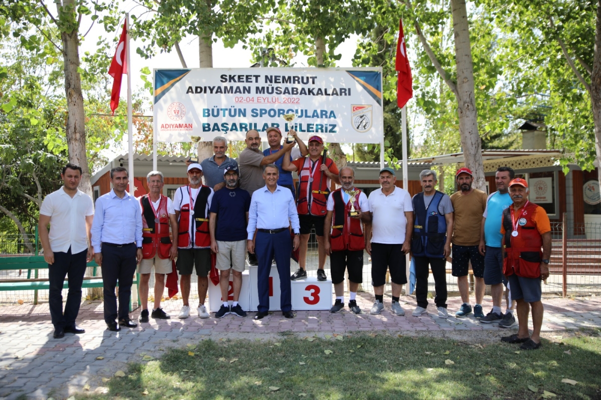 ATICILIK NEMRUT KUPASI ŞAMPİYONLARI KUPA VE MADALYALARINI ALDI 