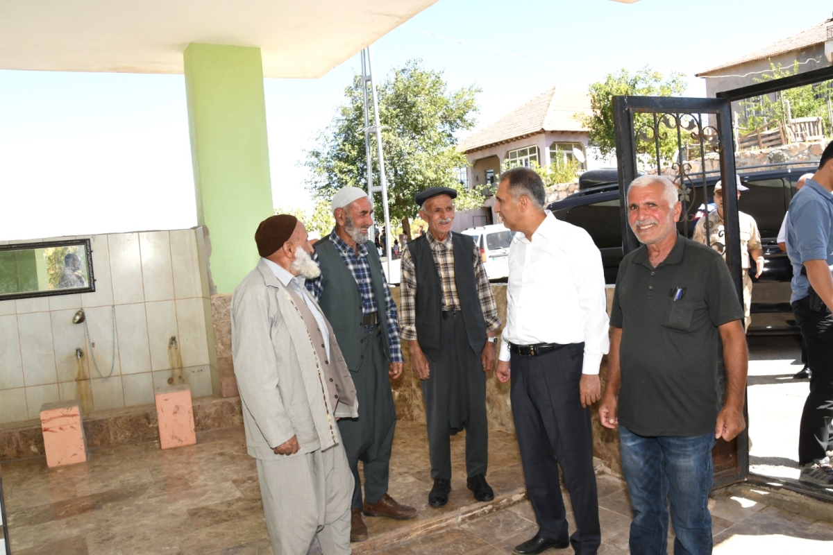 VALİ ÇUHADAR’IN KÖY ZİYARETLERİ ARALIKSIZ DEVAM EDİYOR