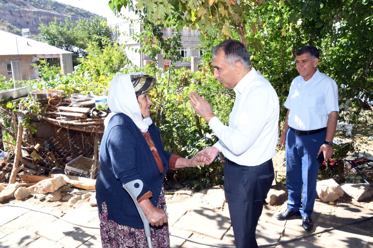 VALİ ÇUHADAR’IN KÖY ZİYARETLERİ ARALIKSIZ DEVAM EDİYOR