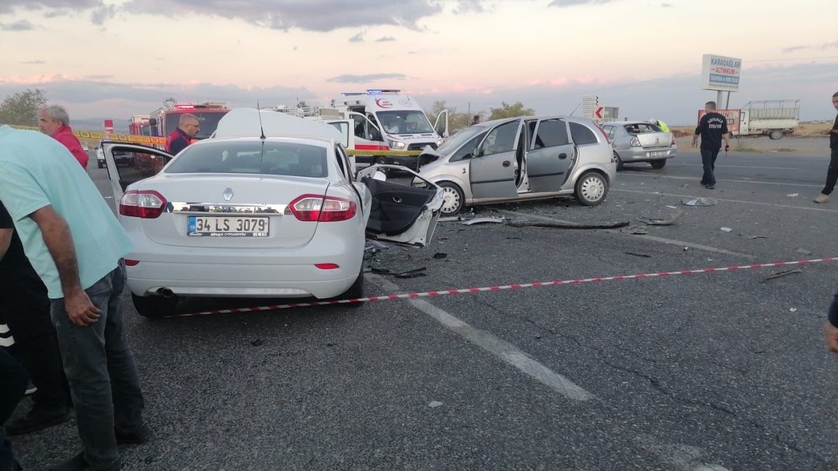 Feci Kaza 1 Ölü 11 Yaralı