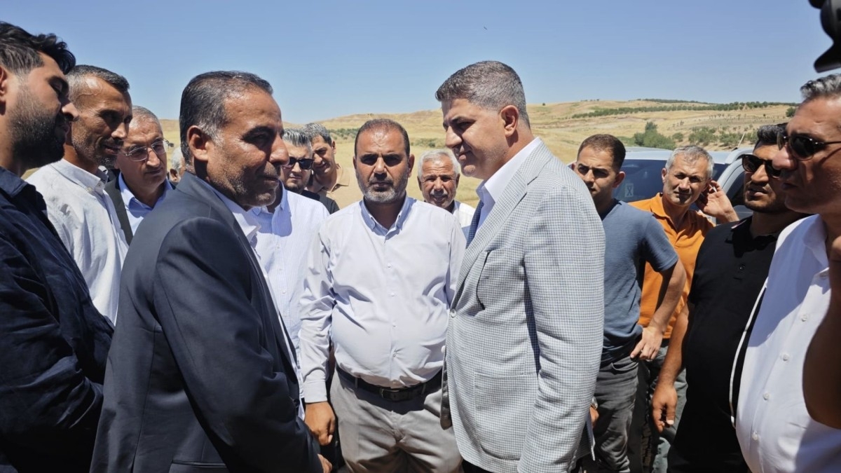 Milletvekili İshak Şan, Kahta Mülk köyü'nde vatandaşlarla buluştu